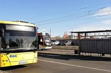 Фото: Хмарочос