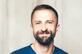 «Оперувати серце новонародженої дитинки завбільшки з куряче яйце — важко. Але результат того вартий»