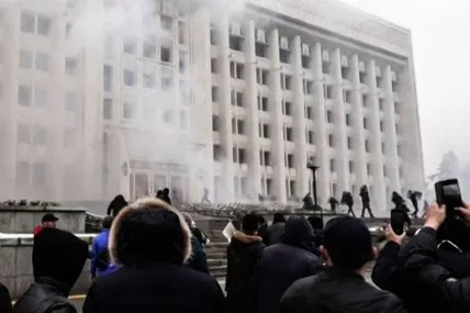 Росія вже назвала протести у Казахстані підготовлені і інспіровані "ззовні"