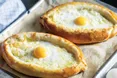 Хачапурі по-аджарськи з сиром