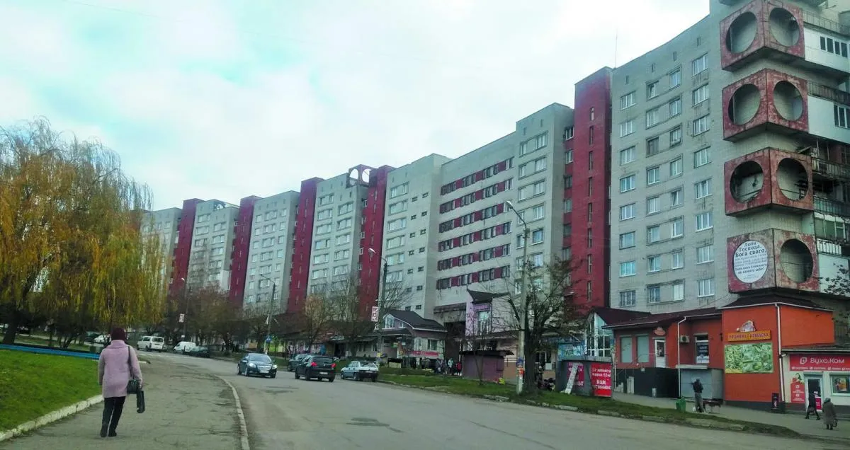 У новороздільському мікрорайоні «БАМ» без тепла усі багатоповерхівки.