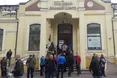 Чергу як колись, так і тепер продають