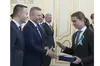 У Словаччині школяр з українською символікою демонстративно не потис руку проросійському президенту Пеллегріні