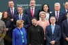 Трюдо вигукнув «Слава Україні!» під час фото на Саміті миру