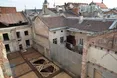 Під виглядом «реставрації» збивають унікальну ліпнину...