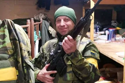 Таким усміхненим запам’ятається жителям Нараєва їх односелець, полеглий воїн ЗСУ Микола Булат.
