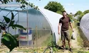 Повернувшись із війни, зайнявся теплицями