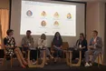 Атмосфера українського гастротуризму — інтер'єр ресторану з кераміки, самогон, страви з місцевих продуктів