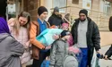 У 15 років приймав пологи у своєї матері