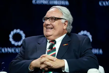 Син американського мільярдера Баффета завітав у Київ потягом Укрзалізниці
