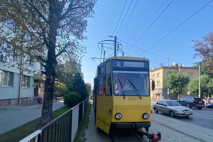 Трамвай, який збив жінку. Фото: Поліція Львівської області