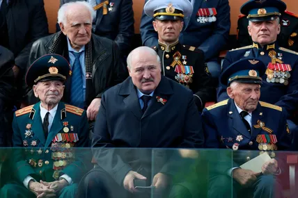 Самопроголошений президент білорусі в москві, Фото з мережі