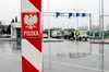 Посольство України в Польщі спростовує повідомлення, що фермери на кордоні пошкодили авто для військових