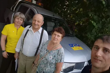 Родина Літинських активно допомагає українським військовим.