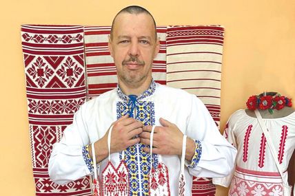 На ґерданах Милька — візерунки кролевецького рушника