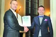 Павло Табаков таки підписав контракт із Universal Music Group