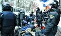 Стінка на стінку