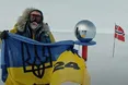 Дійшов до Антарктиди, аби так підтримати Україну