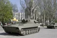 На Луганщині розпочали відводити танки