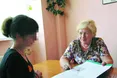 60-річні «парубки» шукають молоденьких дівчат, а 40-річні жінки – дідусів з квартирами