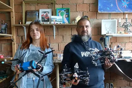 Віолетта з батьком. Фото з особистого альбому Віолетти Олійник