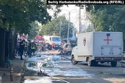 Наслідки обстрілу костянтинівки. Фото: Радіо Свобода