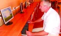 У соцмережах «не сидять», але електронною поштою користуються