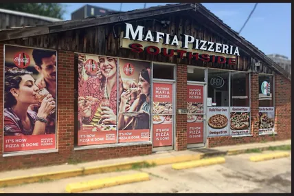 Гастрономічний заклад під назвою Mafia Pizzeria Southside працює в американському Канзас-сіті (штат Міссурі).