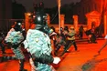 До президентської Адміністрації йшли на звуки пострілів...