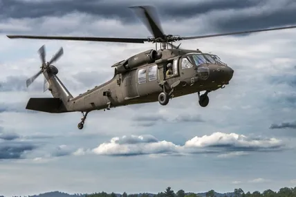 Американські гелікоптери UH-60 Black Hawk набагато кращі, ніж радянські Мі-8. Фото US Army.