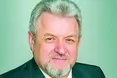 «Будують хати священикам. Чому лікарю не збудують?»