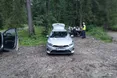«Роздягаються і шубовсають у воду»