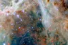Hubble показав хмари газу та космічний пил