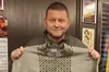 У Львові створили вишиванку у стилі мілітарі: першу подарували Головнокомандувачу ЗСУ