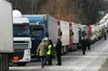 Польські страйкарі дедалі жорсткіше обмежують рух на кордоні з Україною, — ДПСУ