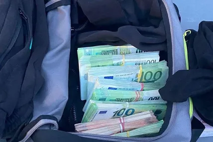 Фото митної служби