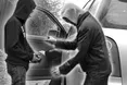 Зупинив «Мерседес»... Вдарили по голові... Машина зникла...