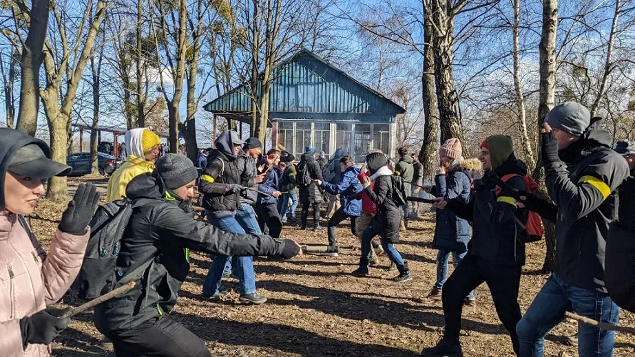 Навчання ножового бою. Фото Штабу оборони Львівщини