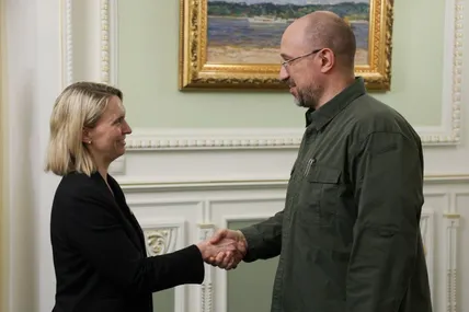 Денис Шмигаль та посол США в Україні Бріджит Брінк