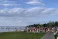 На світязькому пляжі ніде яблуку впасти