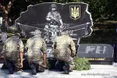 Порошенко привітав українців із Днем захисника