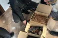 Бурштиновий бізнес: прикордонники затримали контрабанду дорогого каміння