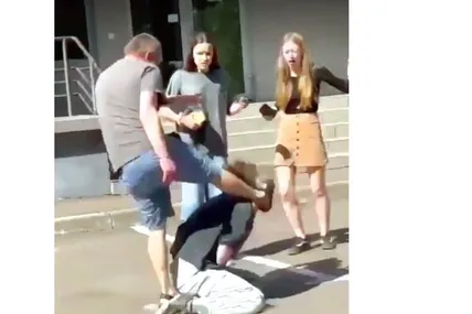 Скріншот з відео