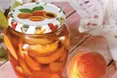 Персики у власному соку