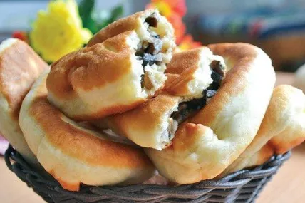 Пиріжки з грибами