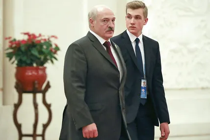 Іще 2007 року Лукашенко дав зрозуміти, що в майбутньому хотів би передати владу молодшому синові. Мовляв, Коля “винятковий»... Фото Reuters