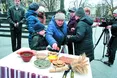 Хліб з каштанів та насіння кропу, кропив’яний корж...