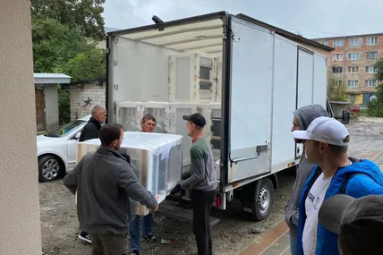 Міжнародний фонд Шона Пенна надав техніку для облаштування тимчасового житла вимушеним переселенцям у Стебнику. Фото Дрогобицької міської ради