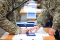 В Україні можуть дозволити укладати контракт у ЗСУ особам 60+
