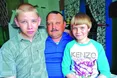 Після смерті коханої взяв під опіку її дітей